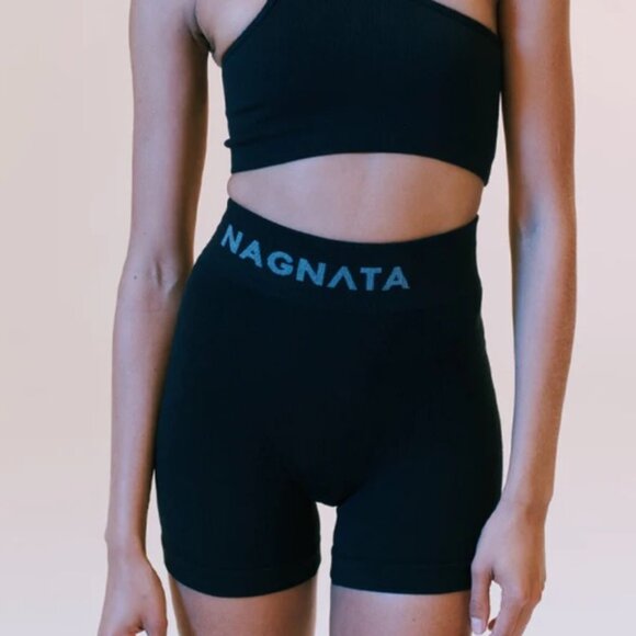 Nagnata Yang Mini Short - Picture 1 of 4